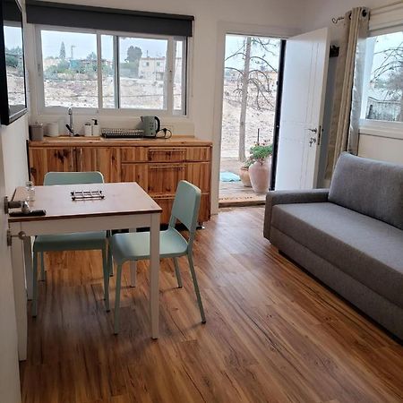 Moonlight Suite Arad צימר אור הירח, ערד 外观 照片