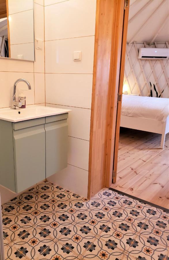 Moonlight Suite Arad צימר אור הירח, ערד 外观 照片