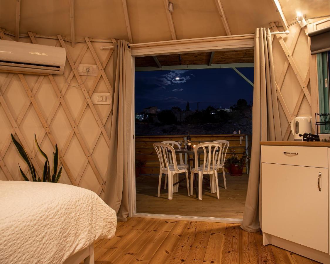 Moonlight Suite Arad צימר אור הירח, ערד 外观 照片